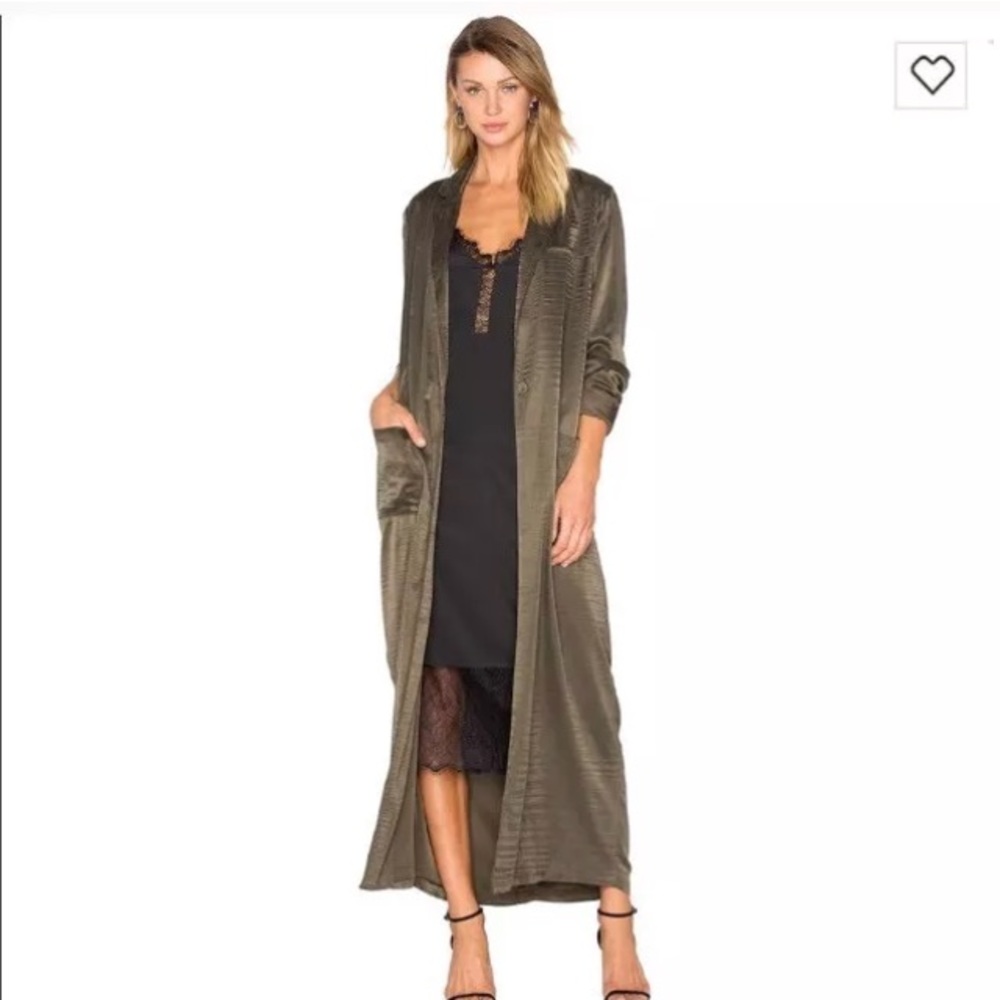 House of Harlow trench coat sz small nwot